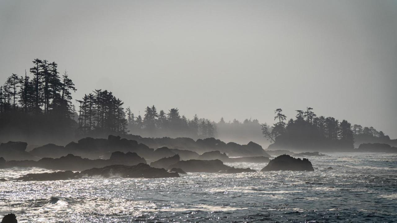 Odyssey Shores Guest Suite Ucluelet Exterior foto