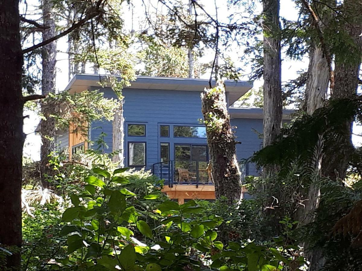 Odyssey Shores Guest Suite Ucluelet Exterior foto